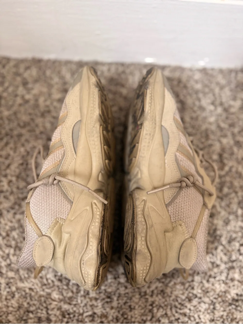 Adidas Ozweego Beige Tan Sneakers US 5.5